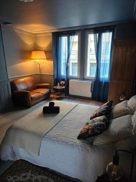 Chic & Baroque 5 Min Centre Et Bord De Vienne Appartement